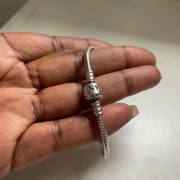 Pandora Moments Barrel Clasp Snake Chain Bracelet - Picture 2 of 7